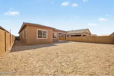 16976 W Desert Lane, Goodyear, AZ 85338 - Photo 32