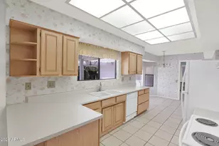 14623 W Trading Post Dr, Sun City West, AZ 85375 - Photo 12