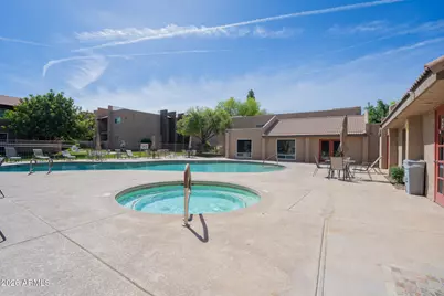 5525 E Thomas Road #B7, Phoenix, AZ 85018 - Photo 22
