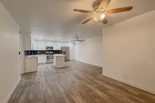 5525 E Thomas Rd, Phoenix, AZ 85018 - Photo 2