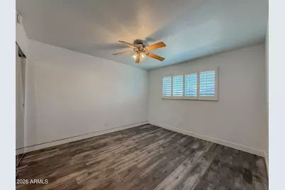 5525 E Thomas Road #B7, Phoenix, AZ 85018 - Photo 6