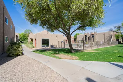 5525 E Thomas Road #B7, Phoenix, AZ 85018 - Photo 16