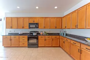 16464 W Virginia Ave, Goodyear, AZ 85395 - Photo 6