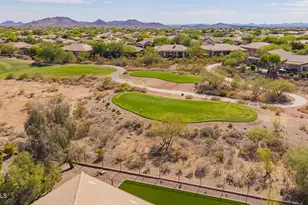 40818 N Lytham Ct, Phoenix, AZ 85086 - Photo 16