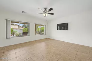 12202 W Mountain View Dr, Avondale, AZ 85323 - Photo 8