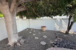 8238 E Vista Dr, Scottsdale, AZ 85250 - Photo 18