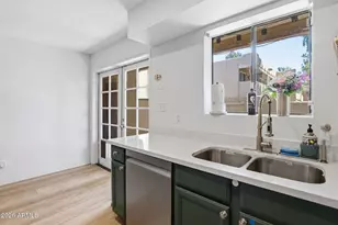 1425 E Desert Cove Ave, Phoenix, AZ 85020 - Photo 22