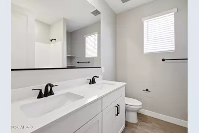 8085 N 185th Lane, Waddell, AZ 85355 - Photo 6