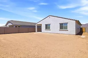 8085 N 185th Ln, Waddell, AZ 85355 - Photo 26