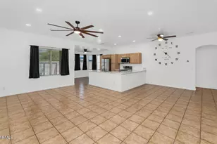 4204 S 78th Ln, Phoenix, AZ 85043 - Photo 2