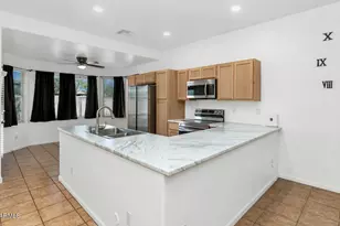 4204 S 78th Ln, Phoenix, AZ 85043 - Photo 8