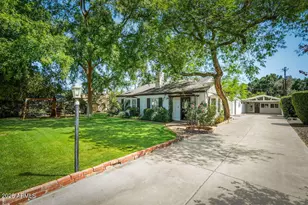 225 E Colter St, Phoenix, AZ 85012 - Photo 2