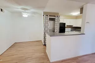 533 W Guadalupe Rd, Mesa, AZ 85210 - Photo 8