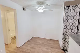 533 W Guadalupe Rd, Mesa, AZ 85210 - Photo 14