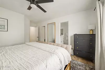 10118 W Medlock Avenue, Glendale, AZ 85307 - Photo 14