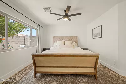 10118 W Medlock Avenue, Glendale, AZ 85307 - Photo 16