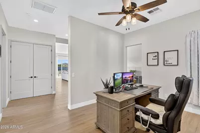 629 W Cloud Road, Phoenix, AZ 85086 - Photo 18