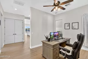 629 W Cloud Rd, Phoenix, AZ 85086 - Photo 18