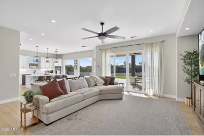 629 W Cloud Road, Phoenix, AZ 85086 - Photo 2