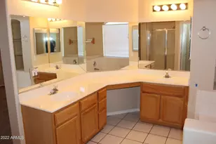 807 W Kesler Ln, Chandler, AZ 85225 - Photo 8