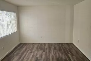 521 E Bethany Home Rd, Phoenix, AZ 85012 - Photo 2