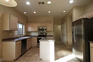 3414 W Steinbeck Dr, Anthem, AZ 85086 - Photo 2