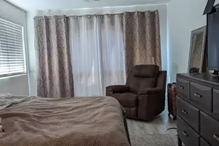 306 E Ludlow Dr, Avondale, AZ 85323 - Photo 10