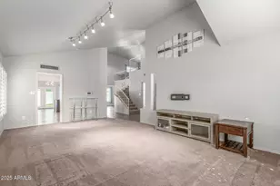 3940 W Park View Ln, Glendale, AZ 85310 - Photo 6