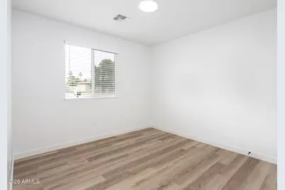 3153 W Sweetwater Avenue, Phoenix, AZ 85029 - Photo 16