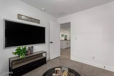 3153 W Sweetwater Avenue, Phoenix, AZ 85029 - Photo 10