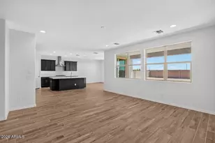 26149 N 170th Ave, Surprise, AZ 85387 - Photo 8
