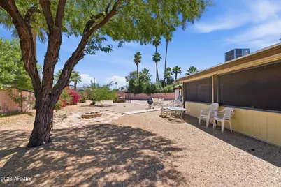 8332 E Valley View Road, Scottsdale, AZ 85250 - Photo 16
