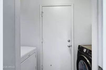 4829 E Swilling Road, Phoenix, AZ 85054 - Photo 28