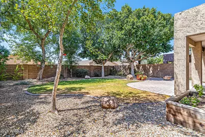 4829 E Swilling Road, Phoenix, AZ 85054 - Photo 32