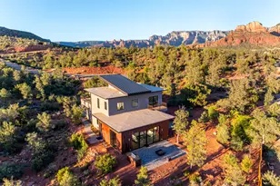 57 Peak Point Ct, Sedona, AZ 86336 - Photo 2