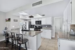 11215 S Tomah St, Phoenix, AZ 85044 - Photo 6