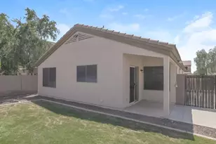 11476 W Madisen Ellise Dr, Surprise, AZ 85378 - Photo 16