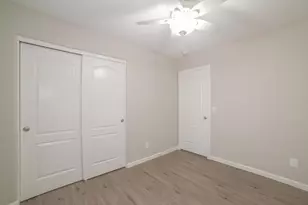 11476 W Madisen Ellise Dr, Surprise, AZ 85378 - Photo 14