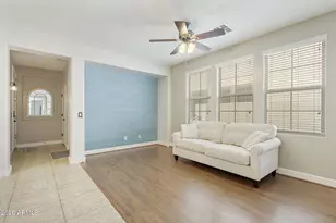 15422 W Dahlia Dr, Surprise, AZ 85379 - Photo 32