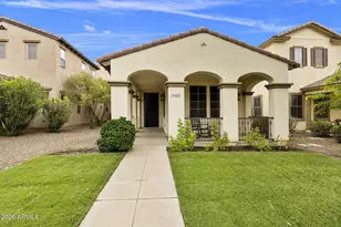 15422 W Dahlia Dr, Surprise, AZ 85379 - Photo 2