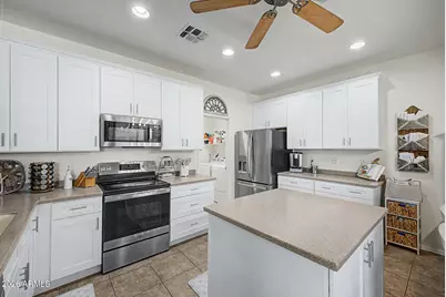 42605 W Rosalia Drive, Maricopa, AZ 85138 - Photo 12