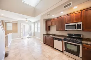 563 W 6th St, Tempe, AZ 85281 - Photo 8