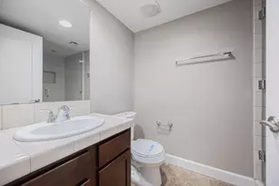 563 W 6th St, Tempe, AZ 85281 - Photo 12