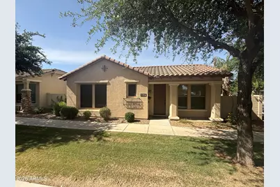 4643 E Maplewood Street, Gilbert, AZ 85297 - Photo 2