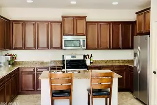 4643 E Maplewood St, Gilbert, AZ 85297 - Photo 4