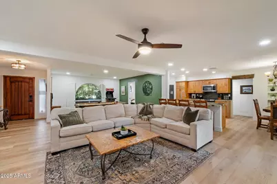 5334 E Everett Drive, Scottsdale, AZ 85254 - Photo 10
