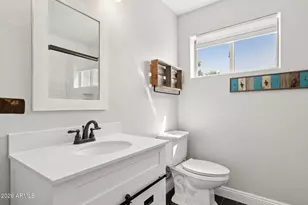 4242 E Sheena Dr, Phoenix, AZ 85032 - Photo 32
