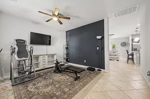 8873 N 71st Dr, Peoria, AZ 85345 - Photo 4