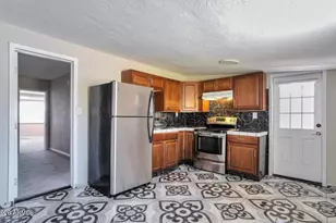 5820 N 35th Ave, Phoenix, AZ 85017 - Photo 2