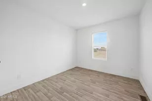 23044 W Rancho Laredo Dr, Wittmann, AZ 85361 - Photo 18